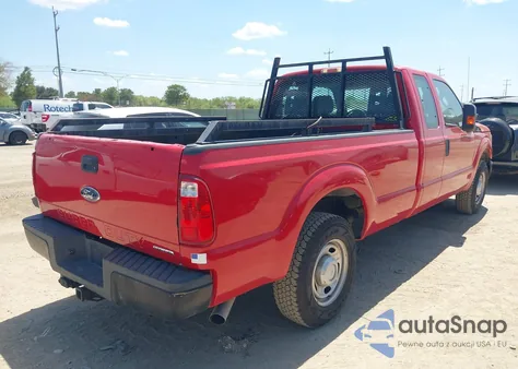 2012 Ford F250 Super Duty z USA, uszkodzony, nr VIN 1FT7X2A61CEA93241